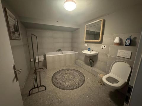 Roesrath Koeln Wohnung Apartment in Bergisch Gladbach