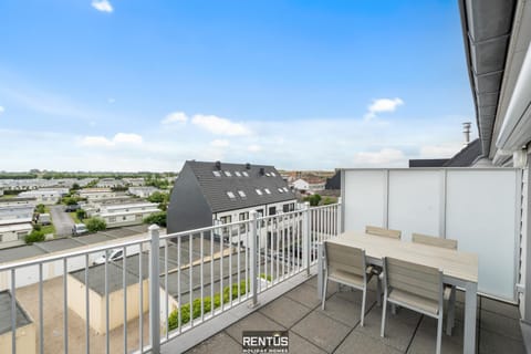 View (from property/room), Balcony/Terrace