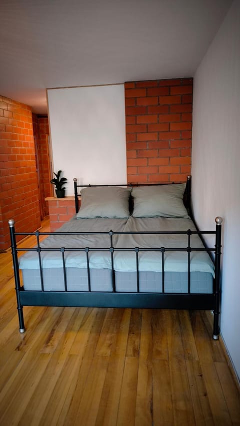 Bed, Living room, Bedroom