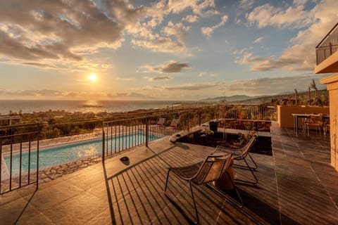 Pool view, Swimming pool, Sunset, sunbed