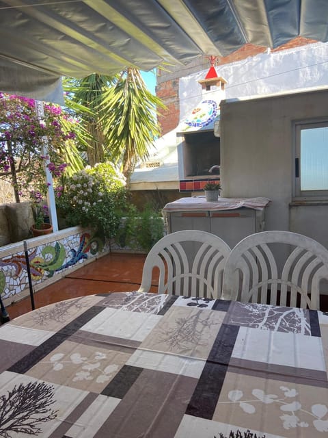 Town house in historic center House in Safor