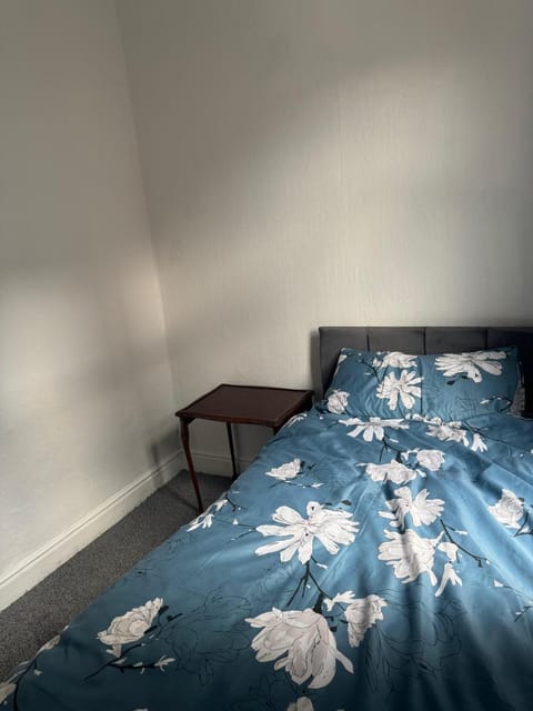 Crumpsall, Manchester Apartment in Manchester