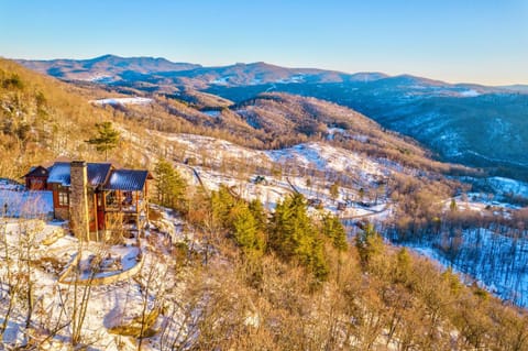 Eagle Ridge at Eagles Nest House in Beech Mountain