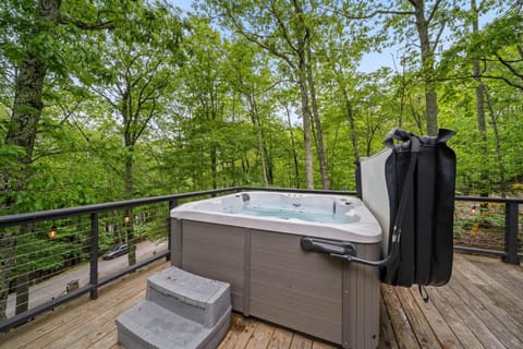 The Beech House House in Beech Mountain