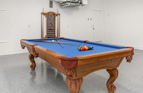 Gulf access, Heated Pool & Game Room - Villa Mimosa - Roelens House in Cape Coral