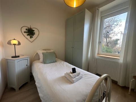 M Maison Frescaty cosy calme avec parking privé Apartment in Metz