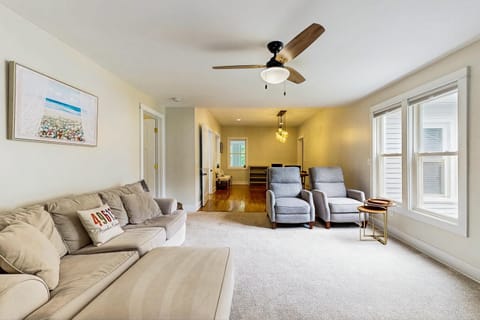 Arcadia Beach Cottage House in Arcadia