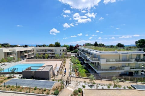2B Near Vaugrenier AC terrace sea view swimming pool parking- BENAKEY Apartment in Villeneuve-Loubet