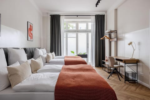 Bed, Photo of the whole room, Seating area, Bedroom, City view