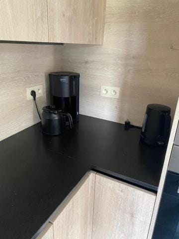 Coffee/tea facilities, Kitchen or kitchenette