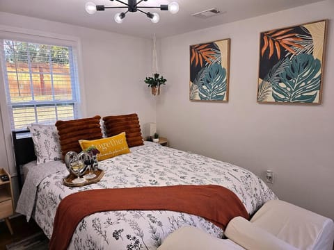 Hidden Paradise Athens House in Athens