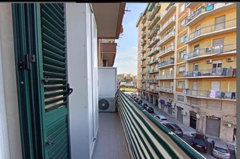 Balcony/Terrace, City view