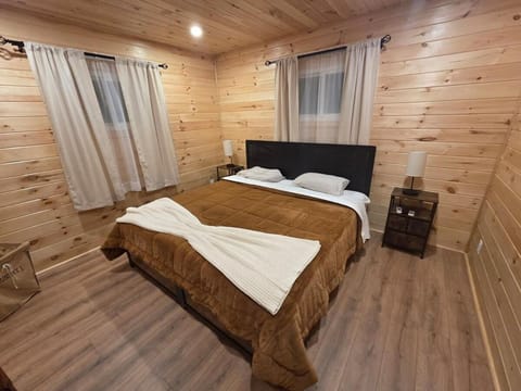 Indiana Lake Escape House in Indiana