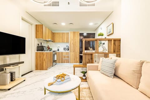 Full Cleveland & Pool View - 5 min walk from ADGM & Galleria - Big Balcony - Corner Unit - Heart of Maryah Island Apartment in Abu Dhabi