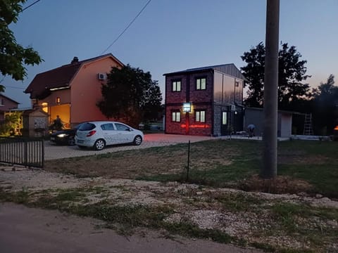 Property building, Street view, Parking