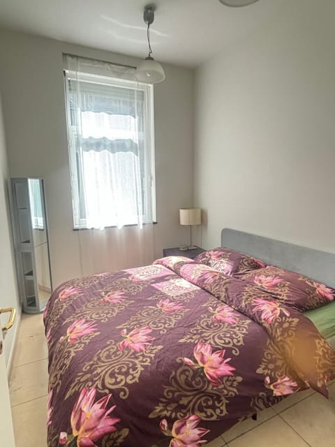 The Heart of Petit Sablon Apartment in Saint-Gilles