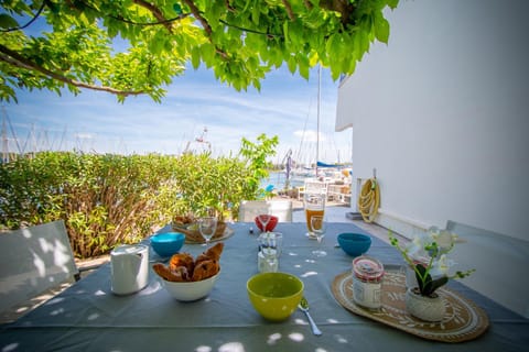 Patio, Natural landscape, View (from property/room), Dining area, Sea view, concierge
