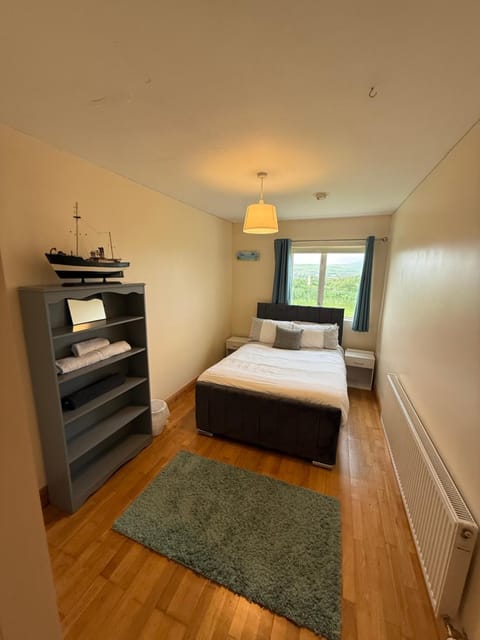 Private Room in Skellig Apartment Vacation rental in County Kerry