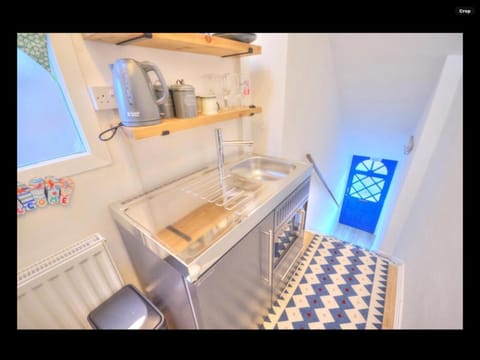 The Hollies Apartment in West Lancashire District