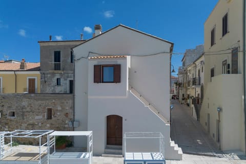 Property building, Landmark view