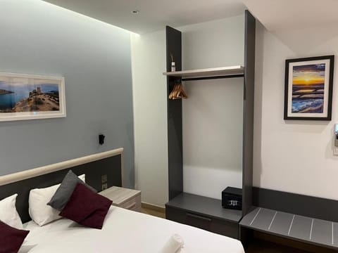 Stay at 9020 Boutique B&B Hotel in Saint Paul's Bay