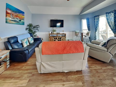 Turtle Nest House in Jamaica Beach