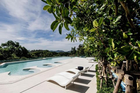 Pool view, Swimming pool