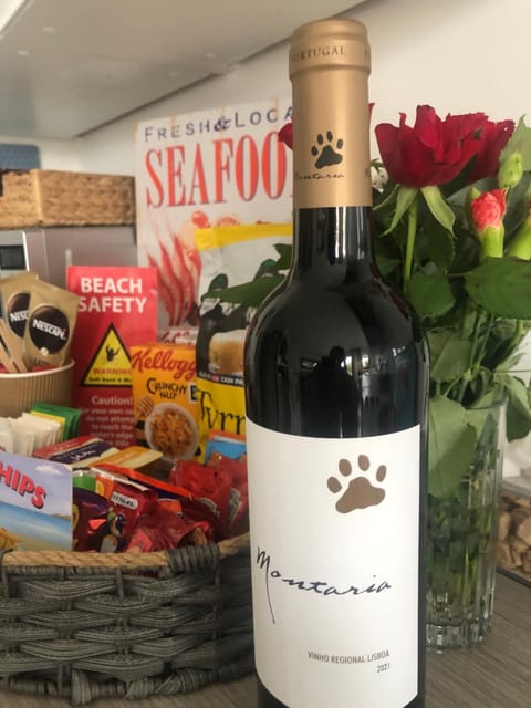 Food and drinks, Food, Alcoholic drinks