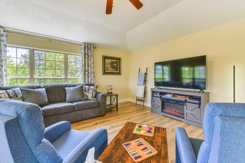 Canal-Front Abode with Private Dock in Bay St Louis House in Mississippi