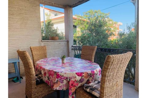 Day, Balcony/Terrace, Seating area