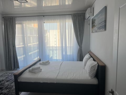 Bed, Bird's eye view, View (from property/room), Bedroom, Pool view, towels, air conditioner