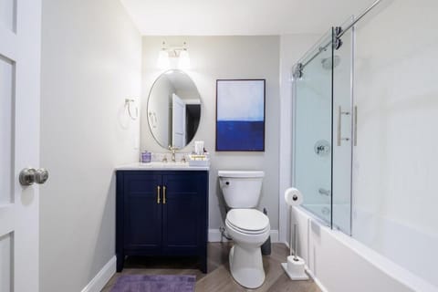 Toilet, Bathroom, Bath