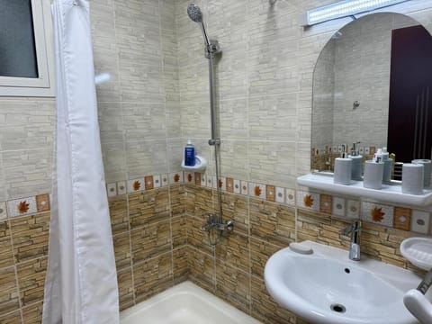 Brand new - Stylish Studio Near to Yas & Airport Apartment in Abu Dhabi