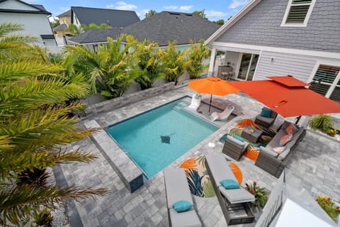 Tipsy Turtle l Heated Pool l Walk to Beach House in Butler Beach