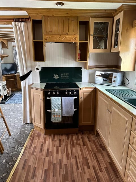 77 Glenfinart Caravan Park House in England