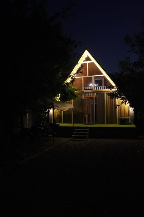 Property building, Night