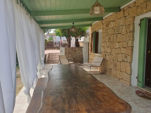 Property building, Balcony/Terrace