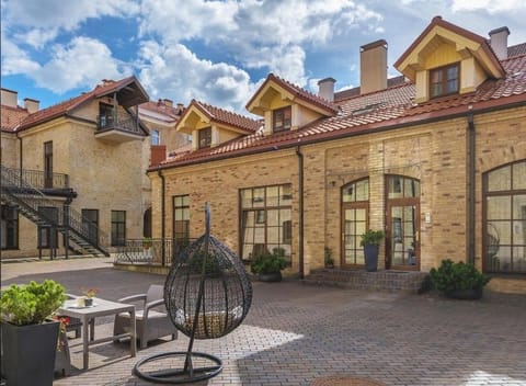 Property building, Patio
