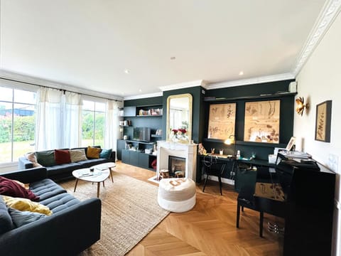 Maison 5 pièces 6 personnes, plage et port de Larmor à proximité - wifi - YSATIS Villa in Brittany