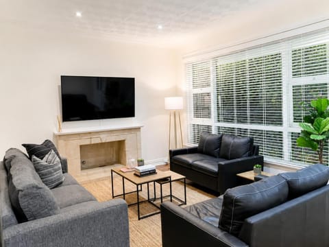 TV and multimedia, Living room