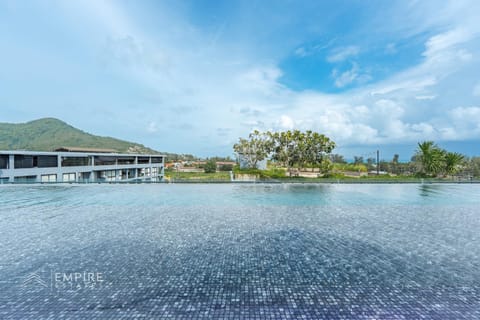 Mountain view, Pool view, Swimming pool