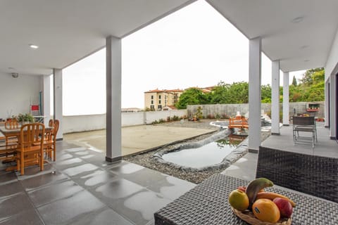 Property building, Living room