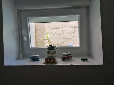 Guest house dans jardin exotique, quartier calme, jacuzzi, parking gratuit Bed and Breakfast in Morlaix