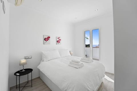 Modern Retreat in the heart of Mijas Pueblo Apartment in Mijas