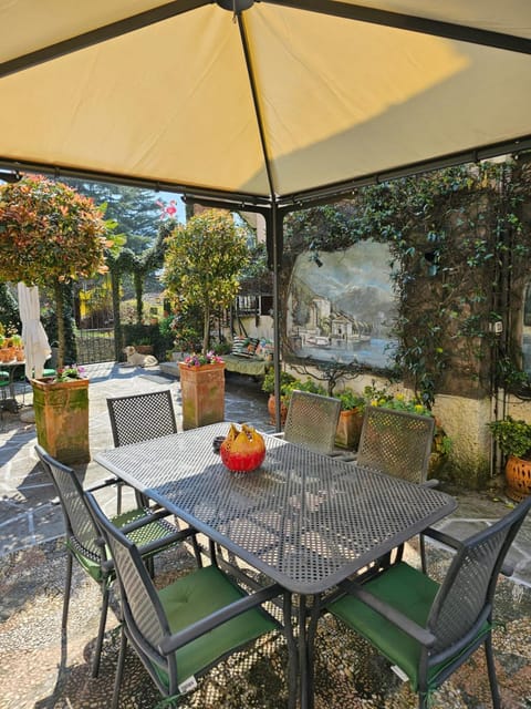 Property building, Patio, Garden, Garden view