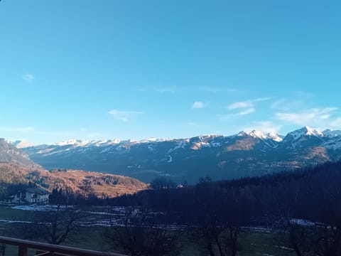 Winter, Skiing