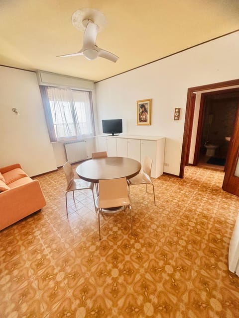 Appartamento in centro a 2 passi dal mare Apartment in Misano Adriatico