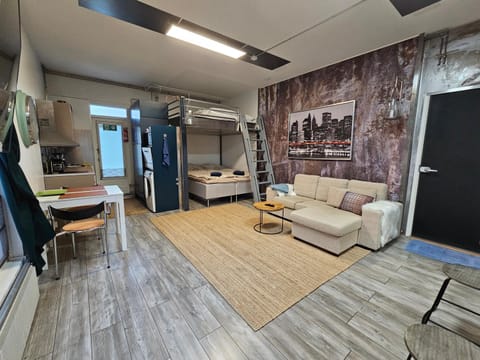 Loft style big studio for 2-4 in Pikku Huopalahti Apartment in Helsinki