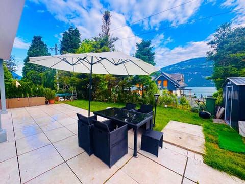 Garden, Garden view, Lake view