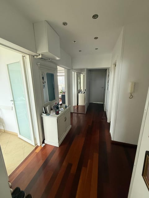 Floor plan, wardrobe